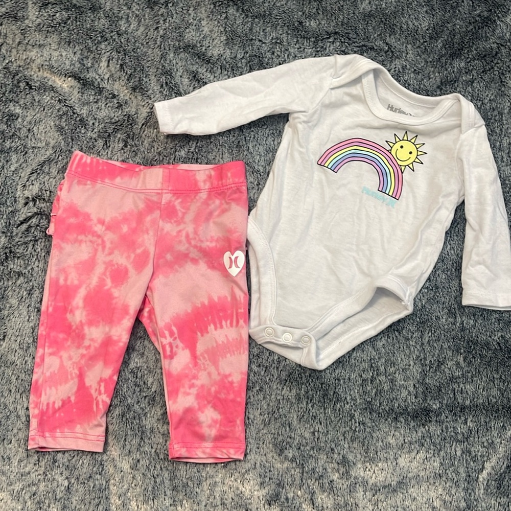 🎆6/$30 Baby girl Hurley set